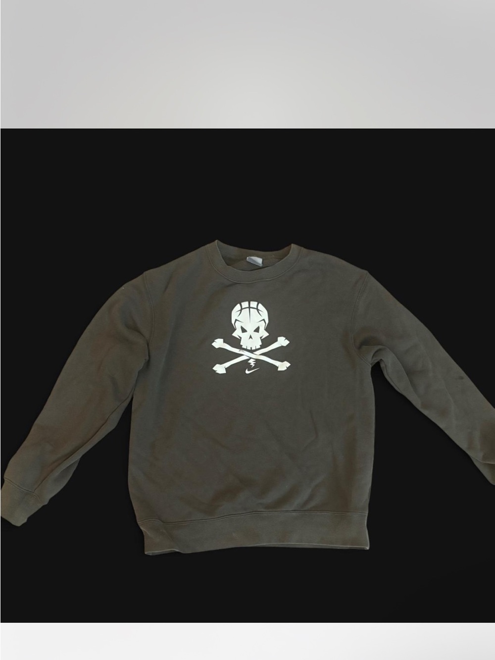 Nike In Your Bones Rare limited edition grey Sweatshirt with White Skull